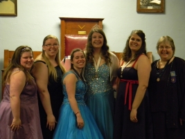 2014 Rainbow Girls Installation